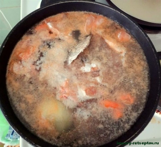 Домашний суп из семги
